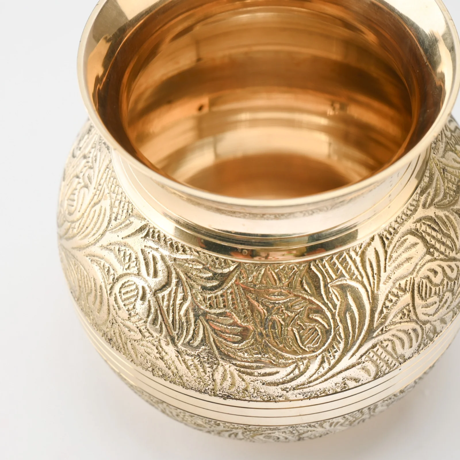 Brass Kalash for Pooja – 720ml Traditional Lota - Image 4